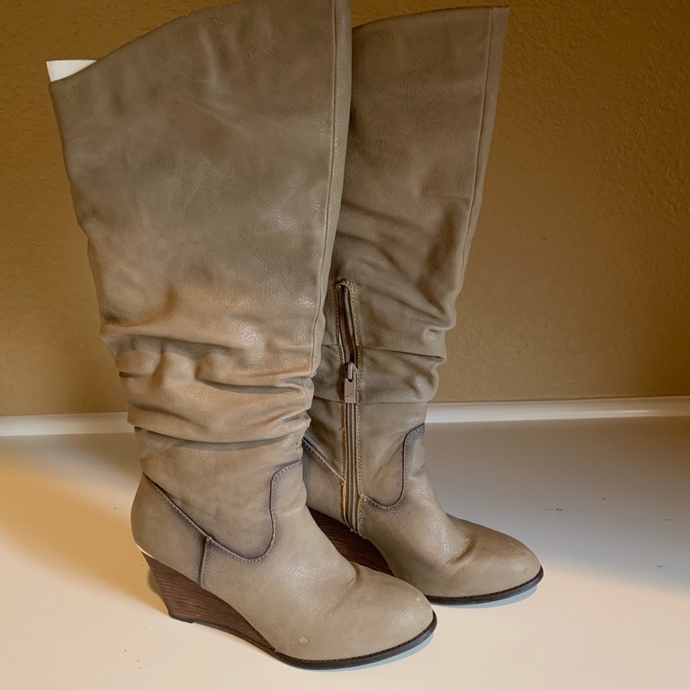 Taupe wedge boots, size 8